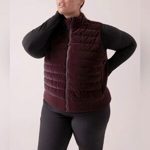 ATHLETA Hanover Hybrid Puffer Vest Plus Size 1X Cabernet Wine Merino Wool Blend